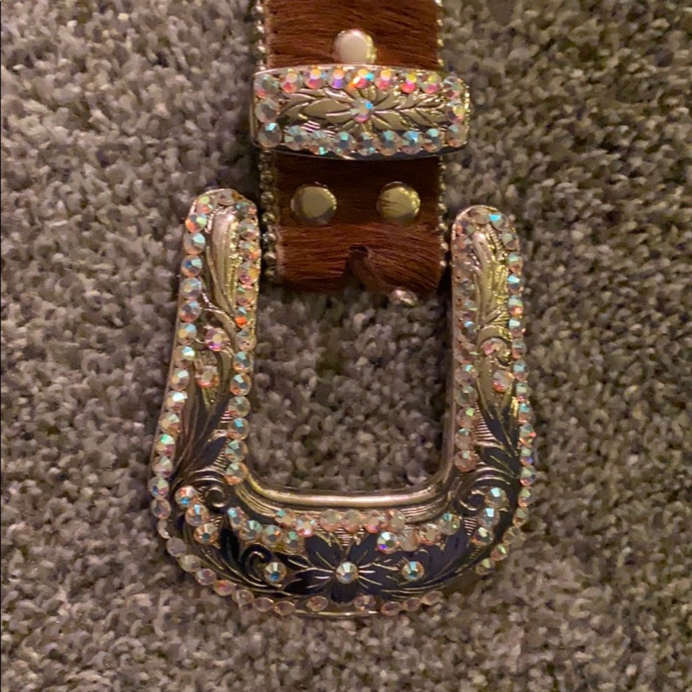 Belt - Picture 3 of 4